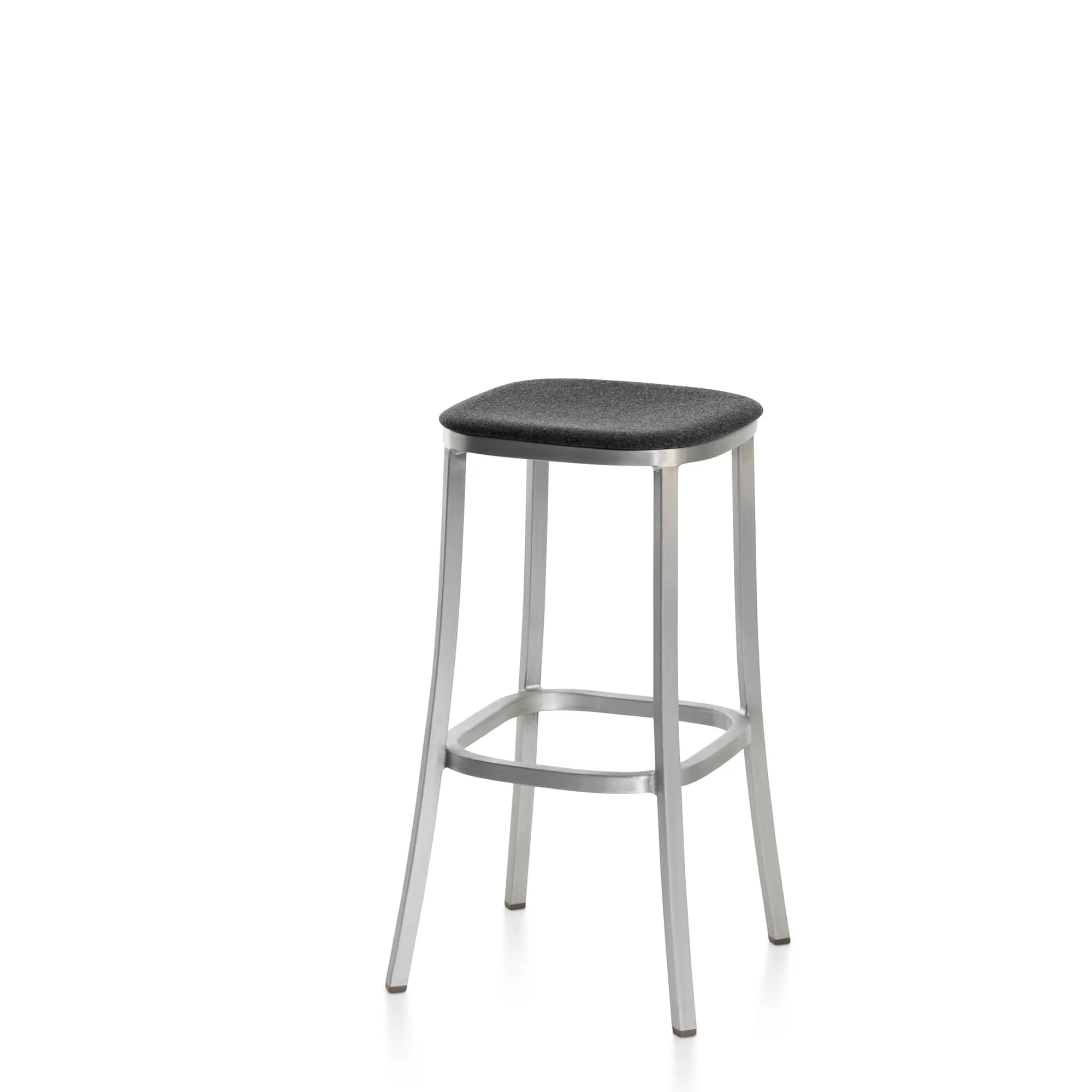 1 Inch stool by Jasper Morrison