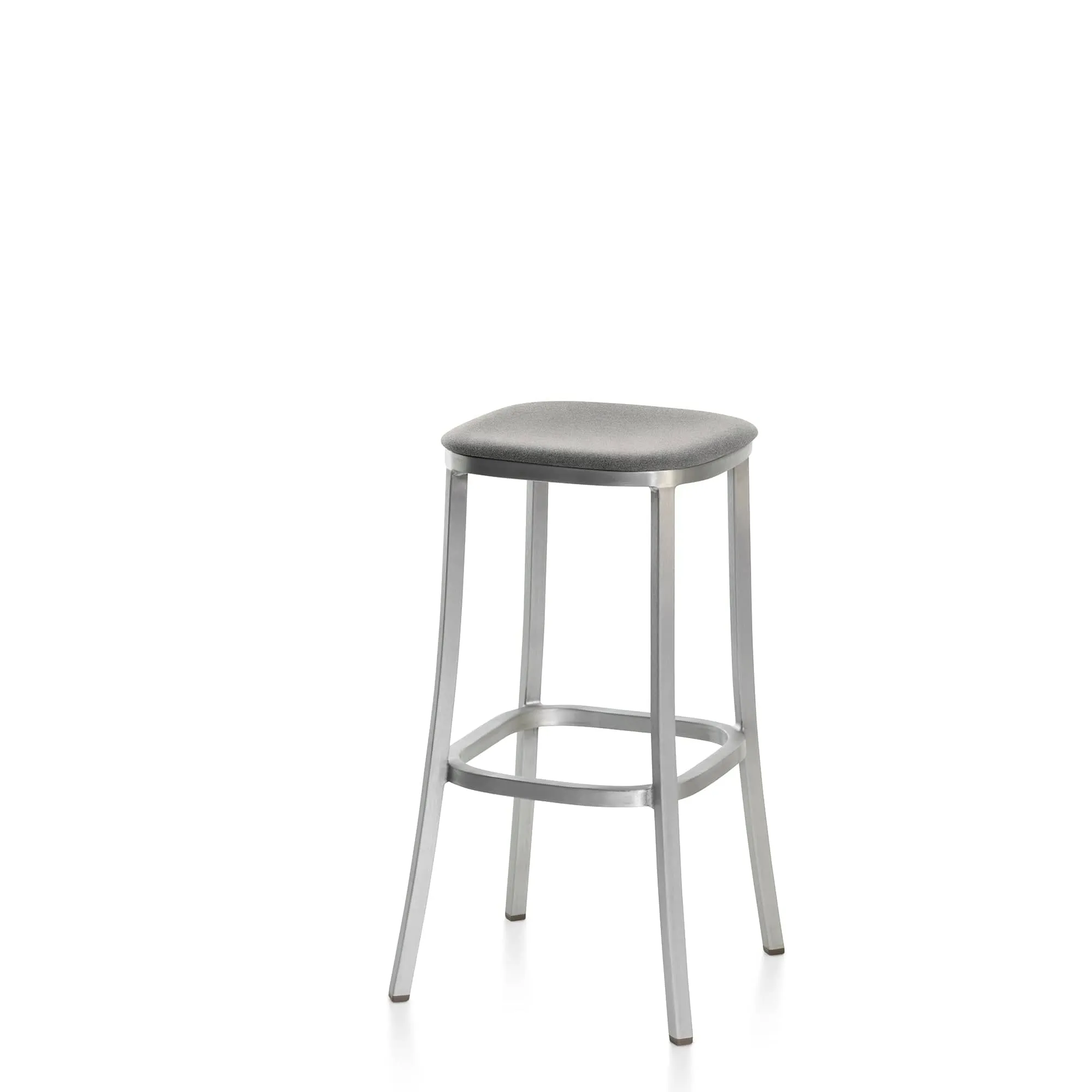 1 Inch stool by Jasper Morrison