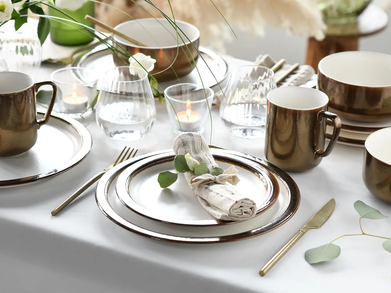23589 Modern Industrial Series 16-Piece Crockery Set White
