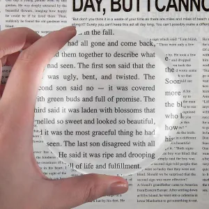 4 Inch Optics Glass Dome Magnifier Paperweight Reading Magnifying Glass Paperweight Optical Half Ball Lens with Gift Box