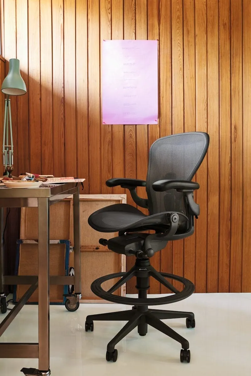 Aeron Stool