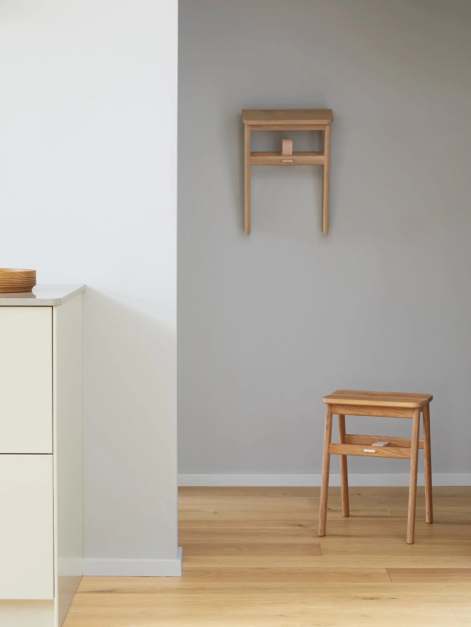 Angle Foldable Stool