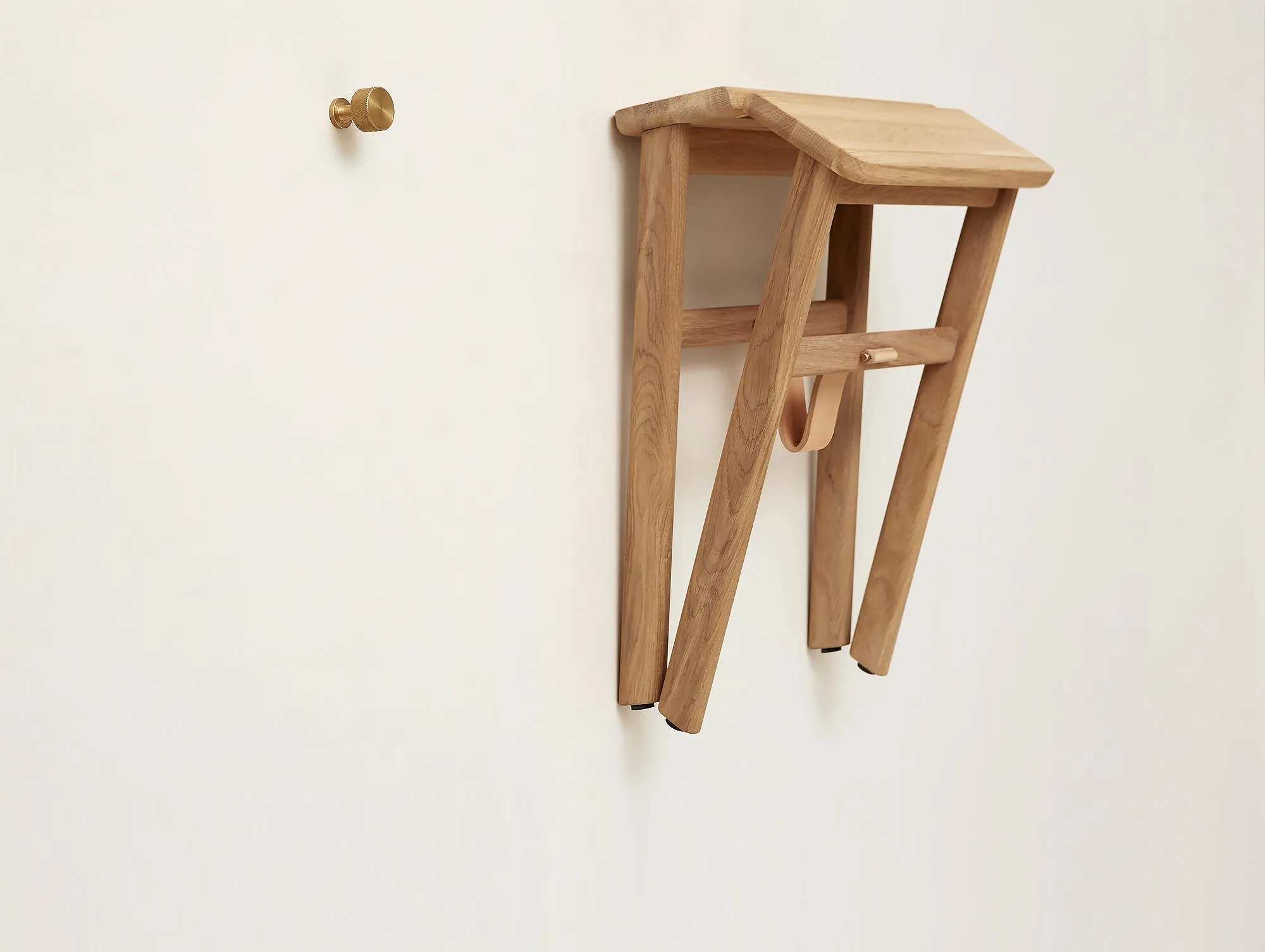Angle Foldable Stool
