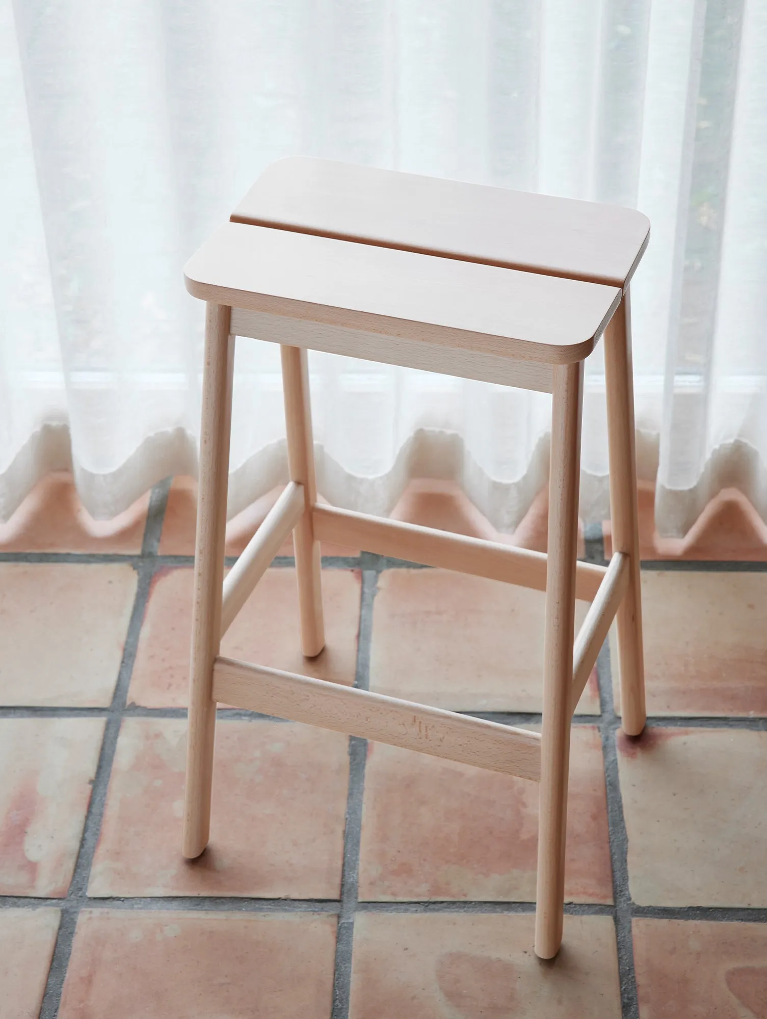 Angle Standard Bar Stool