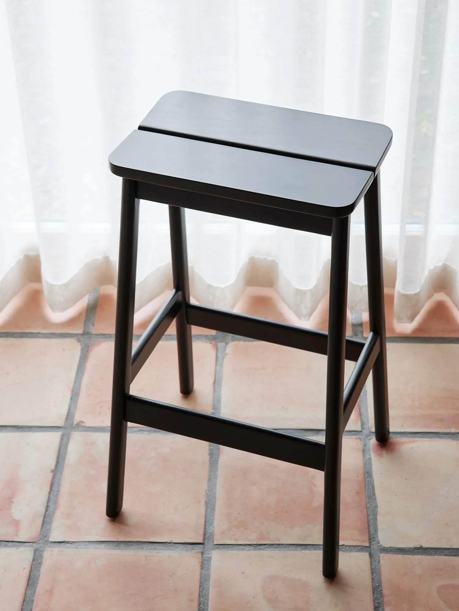 Angle Standard Bar Stool