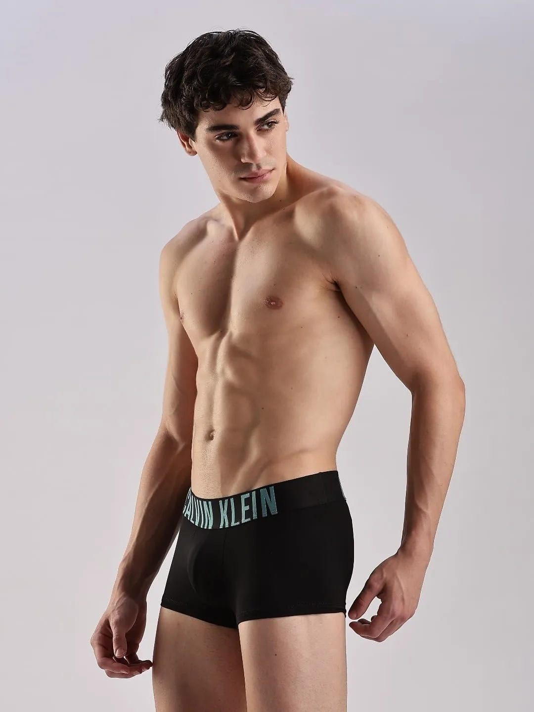 Calvin Klein Men's Intense Power 3-Pack Low Rise Trunk