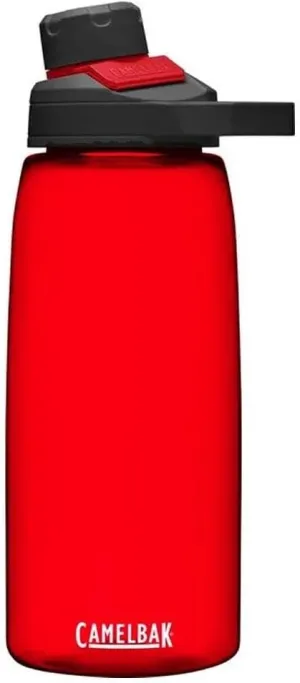 CamelBak Chute Mag BPA Free Water Bottle with Tritan Renew - Magnetic Cap Stows While Drinking, 32oz, Cardinal