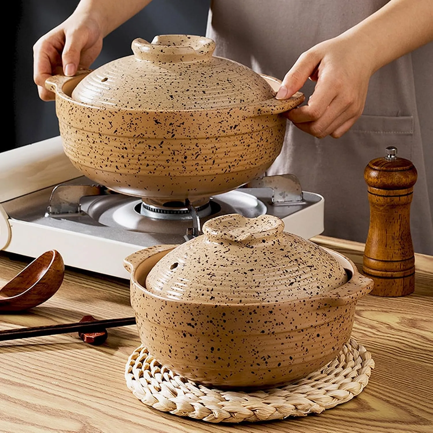 Ceramic Casserole Dish, Clay Pot, Earthen Pot Cookware with Lid for Dinner and Party, Stockpot for Stew, Soup, Steam, Bakeand Serve Oven Safe-Heat Resistant(3.7 QT)
