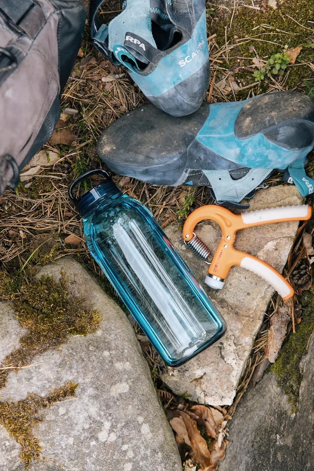 KINTO 20399 Water Bottle, 33.4 fl oz (950 ml), Smoke, Lightweight, Dishwasher Safe, My Bottle