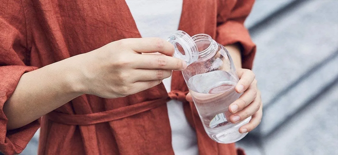 KINTO 20399 Water Bottle, 33.4 fl oz (950 ml), Smoke, Lightweight, Dishwasher Safe, My Bottle