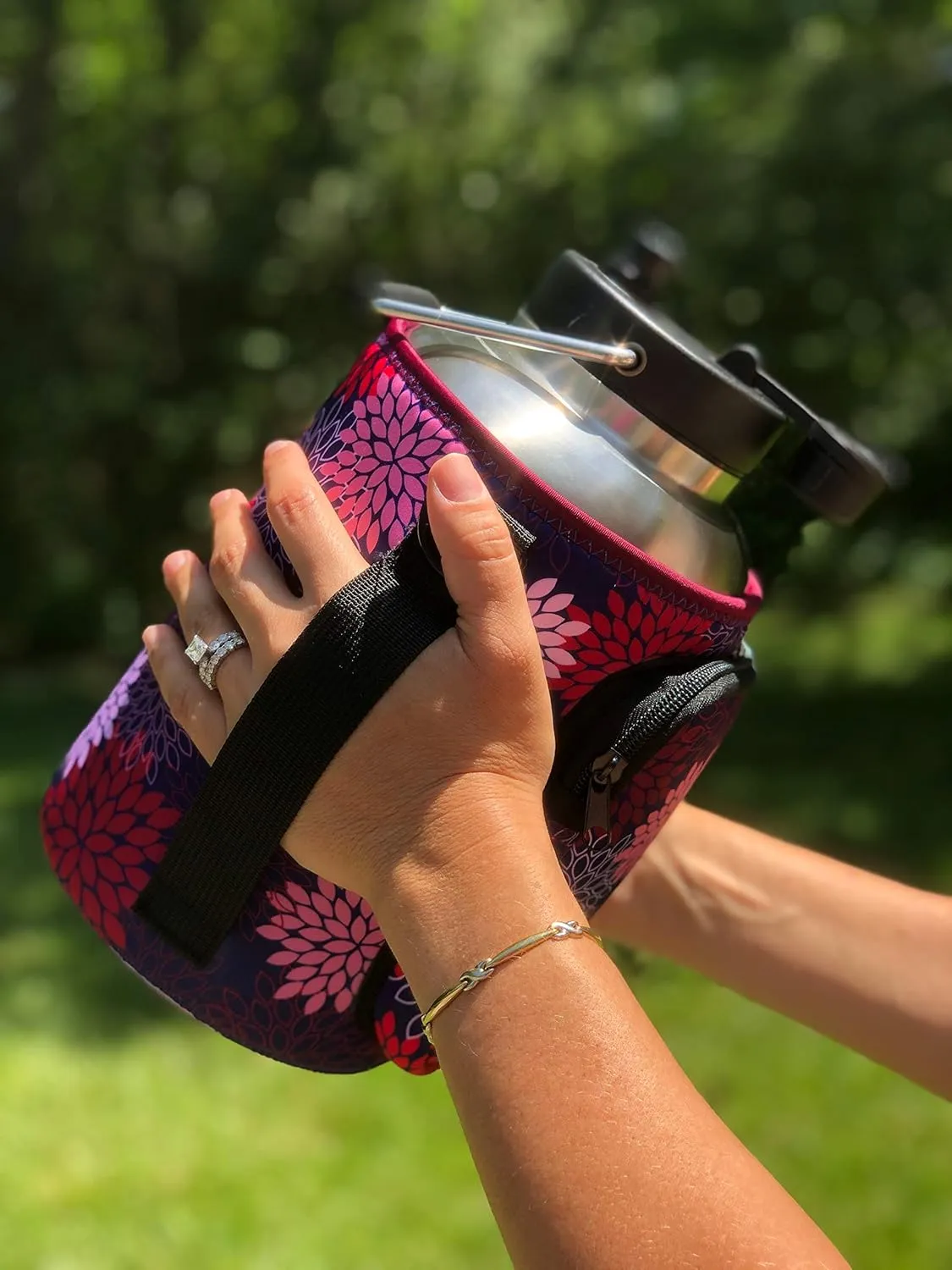 Koverz Half Gallon Jug Carrier, 64oz Bottle Carrier Compatible with Yeti & RTIC Half Gallon Jugs - Midnight Mums