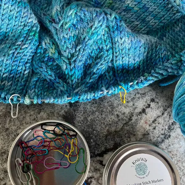 Locking Stitch Markers