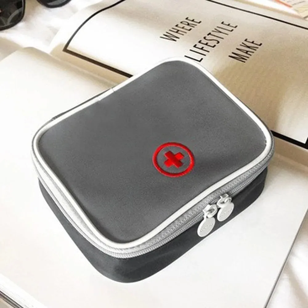 Outdoor First Aid Kit Bag Travel Home Camping Portable Mini Pink Medical Pouch Pill Storage Bags Emergency Survival Kits