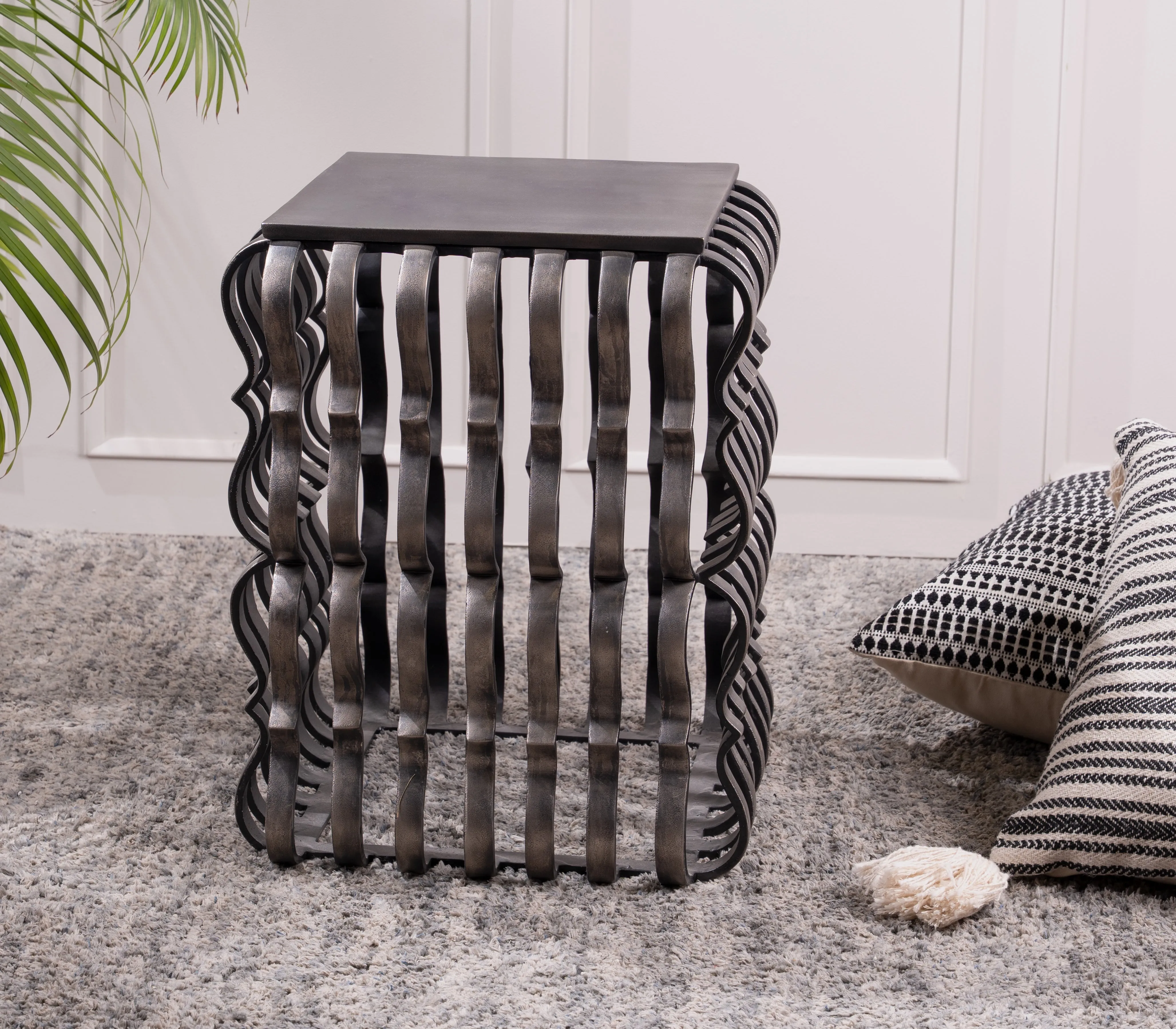 Pebla Stool