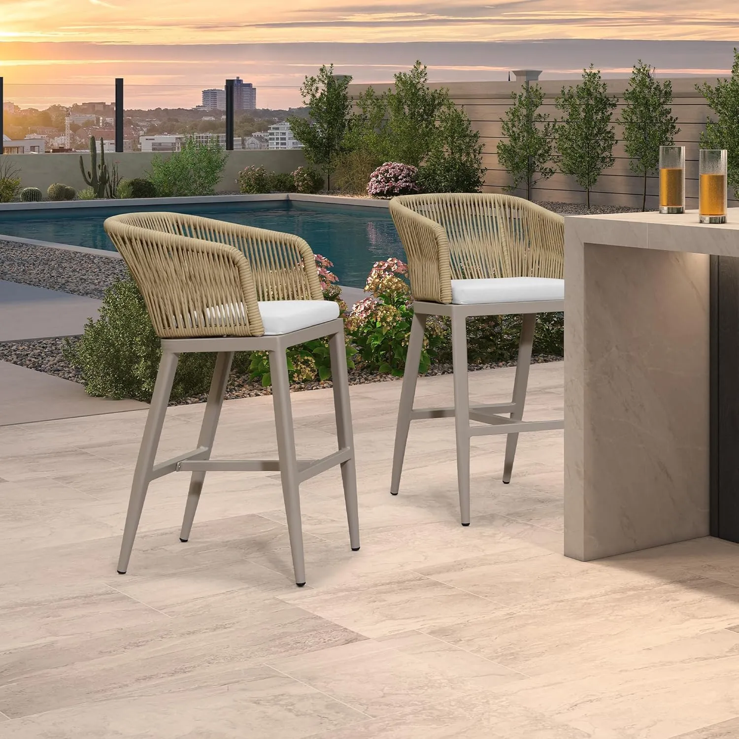 PURPLE LEAF Outdoor Bar Stool Set of 2 Rattan Wicker Patio Stool Bar Height Stool Bar Chairs Aluminum Barstool for Island Lawn Kitchen Champagne