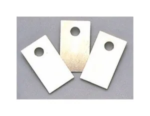 Shim set for locking saddles