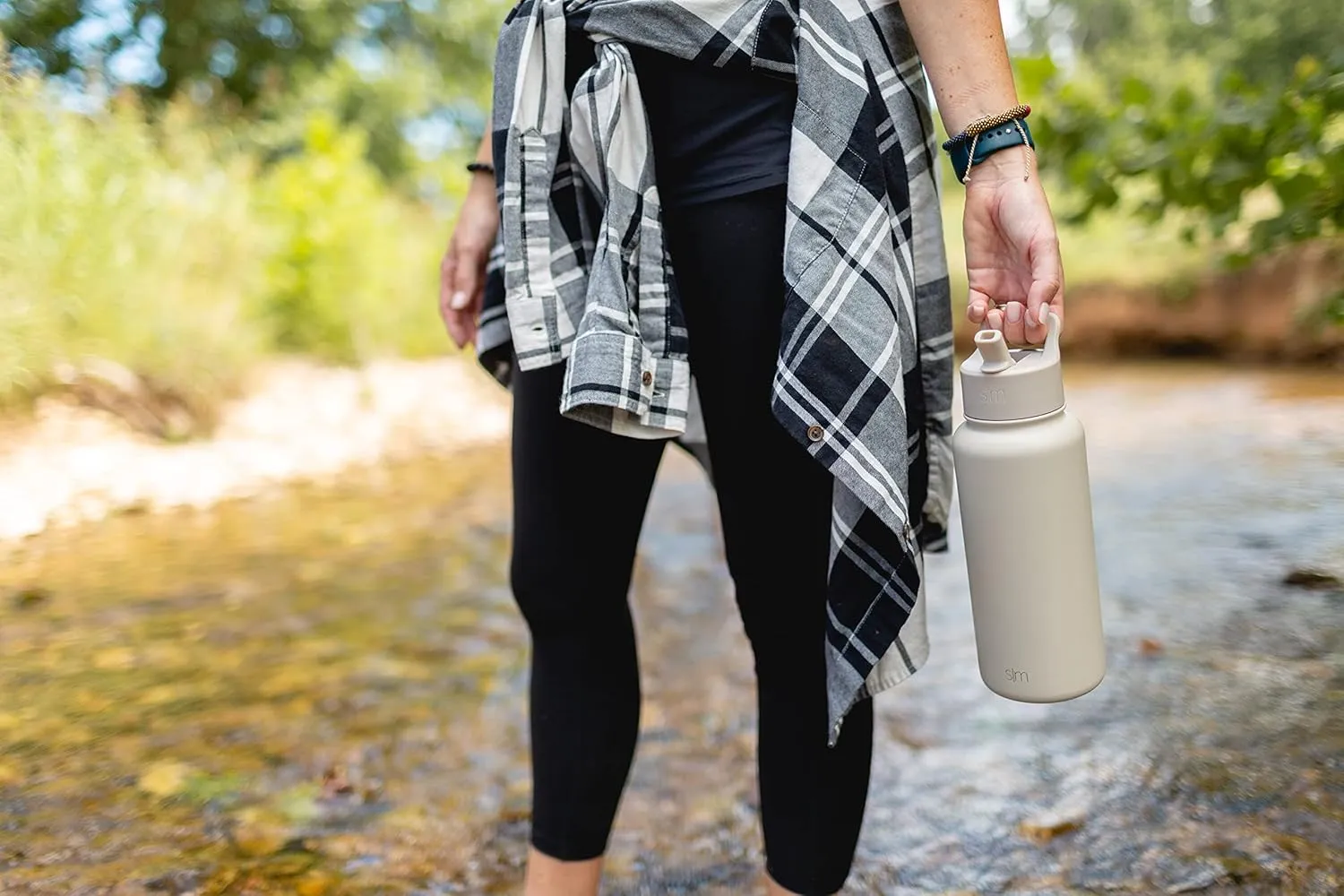 Simple Modern Water Bottle with Straw and Chug Lid Vacuum Insulated Stainless Steel Metal Thermos Bottles | Reusable Leak Proof BPA-Free Flask for Sports Gym | Summit Collection | 32oz, Black Leopard