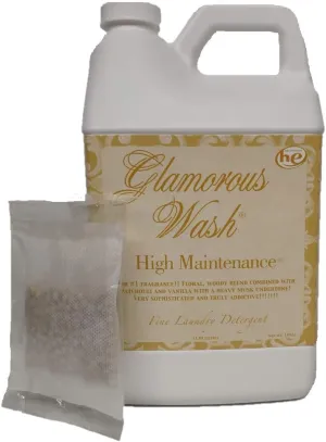 Tyler Candle Glamorous Wash High Maintenance Half Gallon (64 OZ) Laundry Detergent with Glamorous Sachet Single Pouch