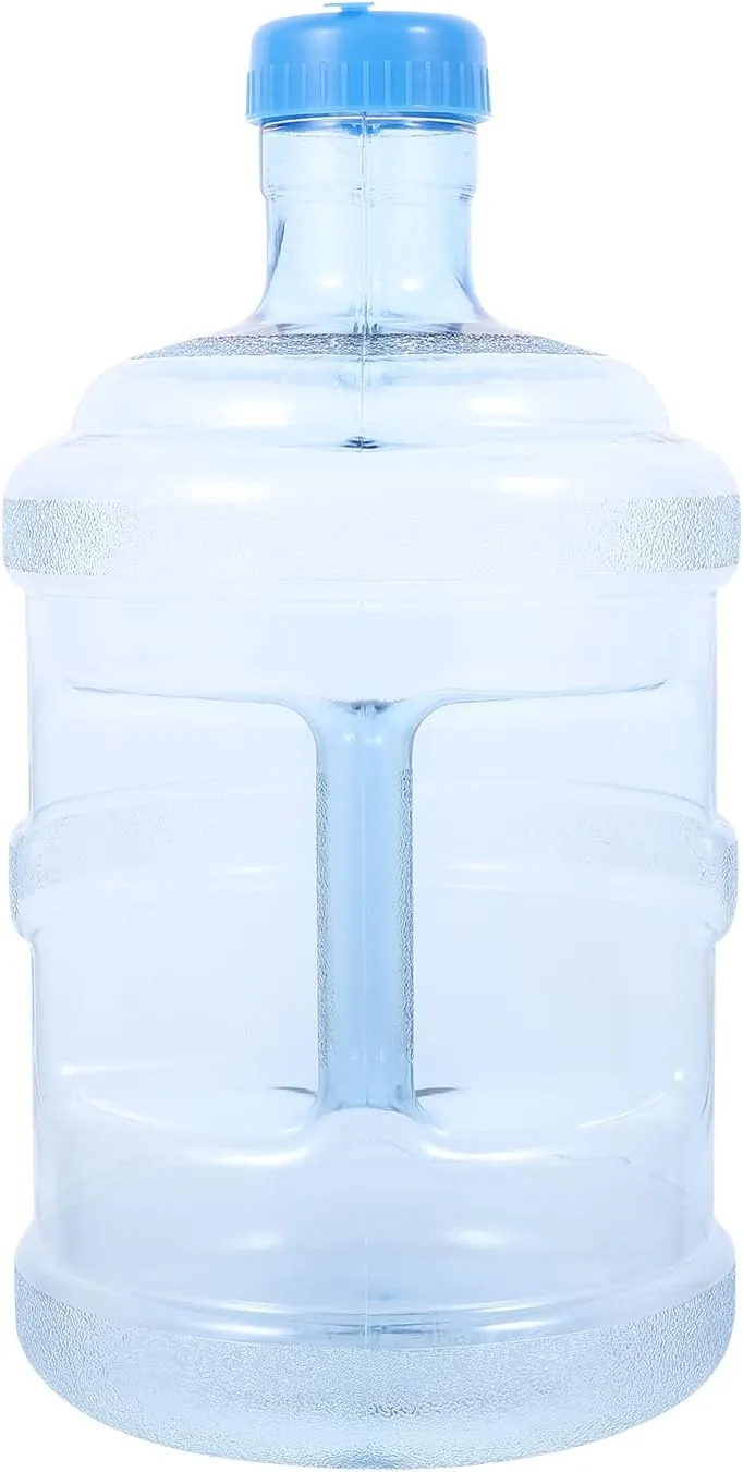Water Bottle 5 Liters Jug Container Reusable Water Bottle Container Water Bucket with Handle for Home Camping Hiking (Random Style)