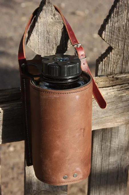 Water Hole-XL w/ Brass Spot Border: Premium Leather Saddle Bottle Holder