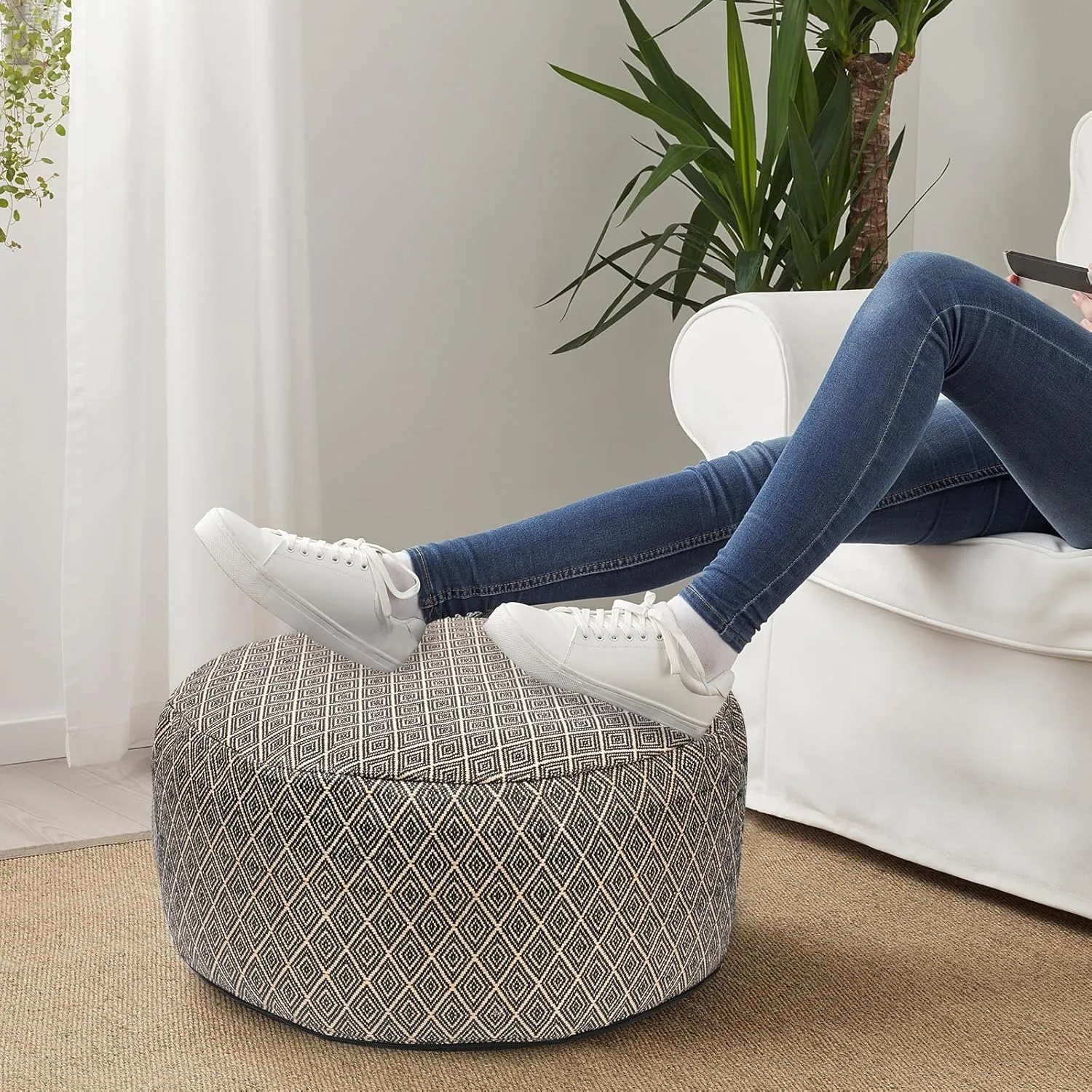 Woven Inflatable Ottoman D21”x H10” Outdoor Indoor Pouf Patio Footrest Stool with Portable Handle, Round Ottoman for Patio Garden, Camping, Bedroom, Living Room